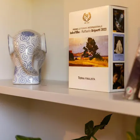 I Due Mondi 4* 费拉约港