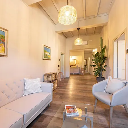 Konukevi I Due Mondi 4*