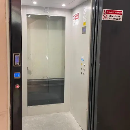 I Due Mondi 4* 费拉约港